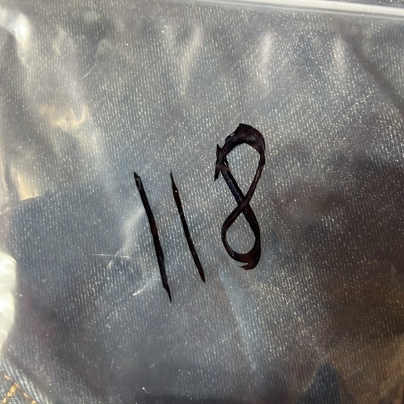 Men’s straight Old Navy built in flex jeans. Size 36 x 32. NWT. - Picture 8 of 8